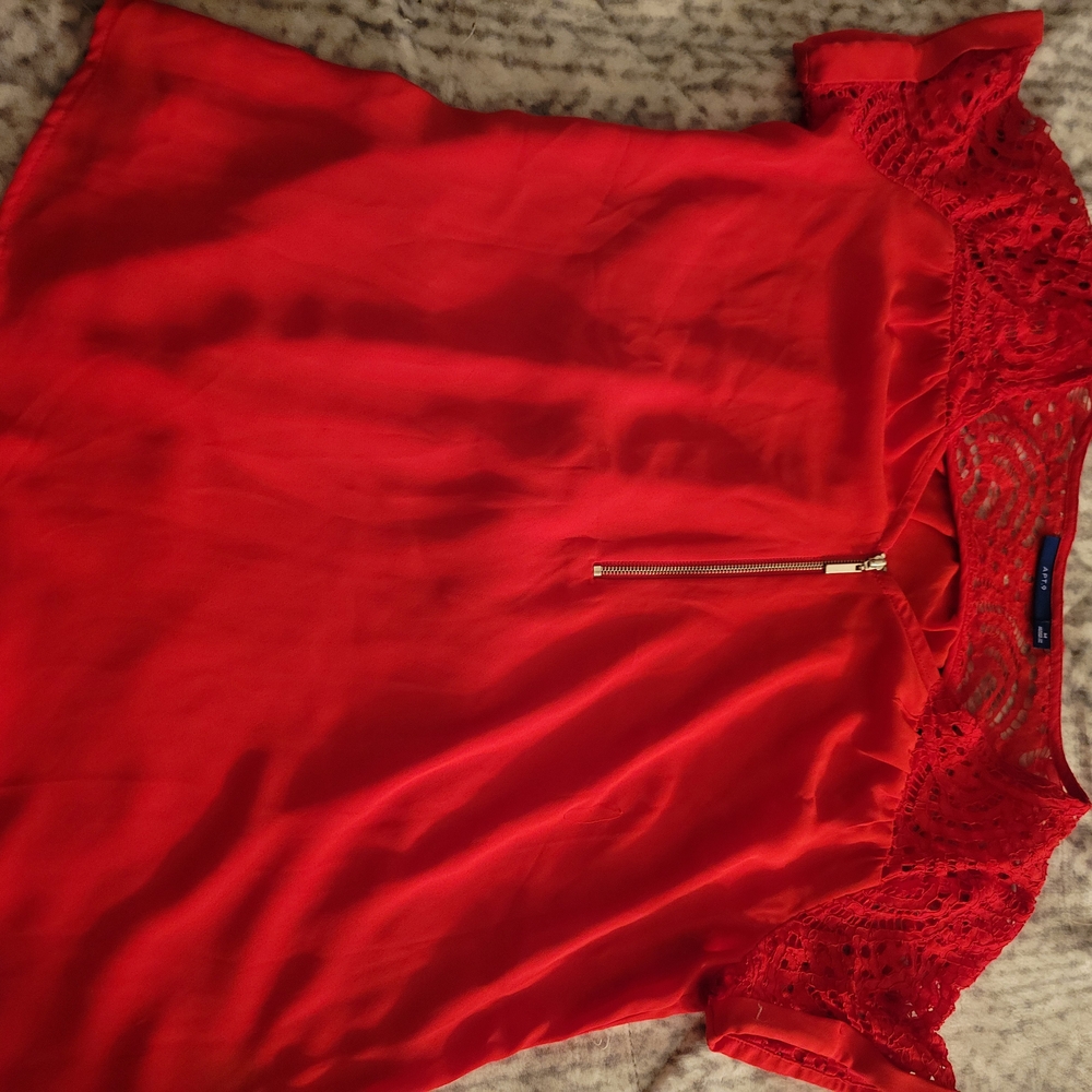 Apt. 9 Vibrant Red Lace Top